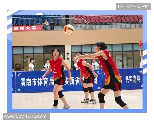 重庆排球队荣登排球团队协作排行榜第三名展现卓越团队精神与实力 重庆排球队荣登排球团队协作排行榜第三名展现卓越团队精神与实力