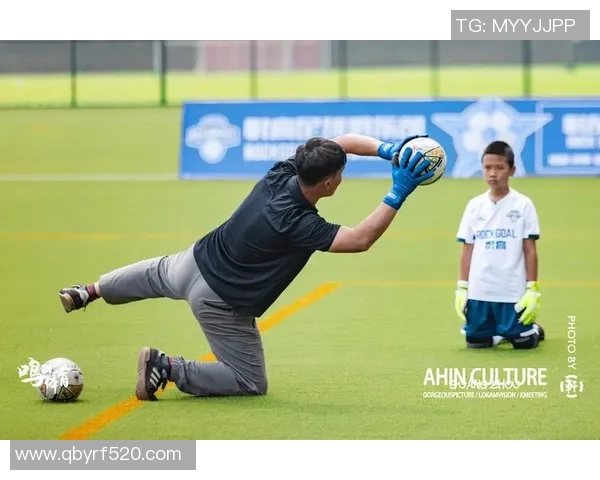 广州攀岩队的灵活性探索与训练方法的深度剖析